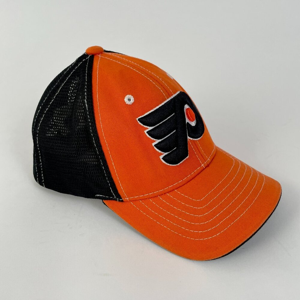 NEW Philadelphia Flyers NHL Youth One Size Flexfit Fitted Baseball Cap